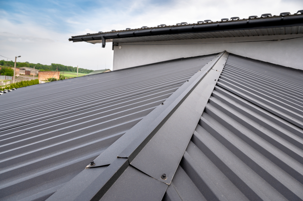 What Color Metal Roof Fades the Least